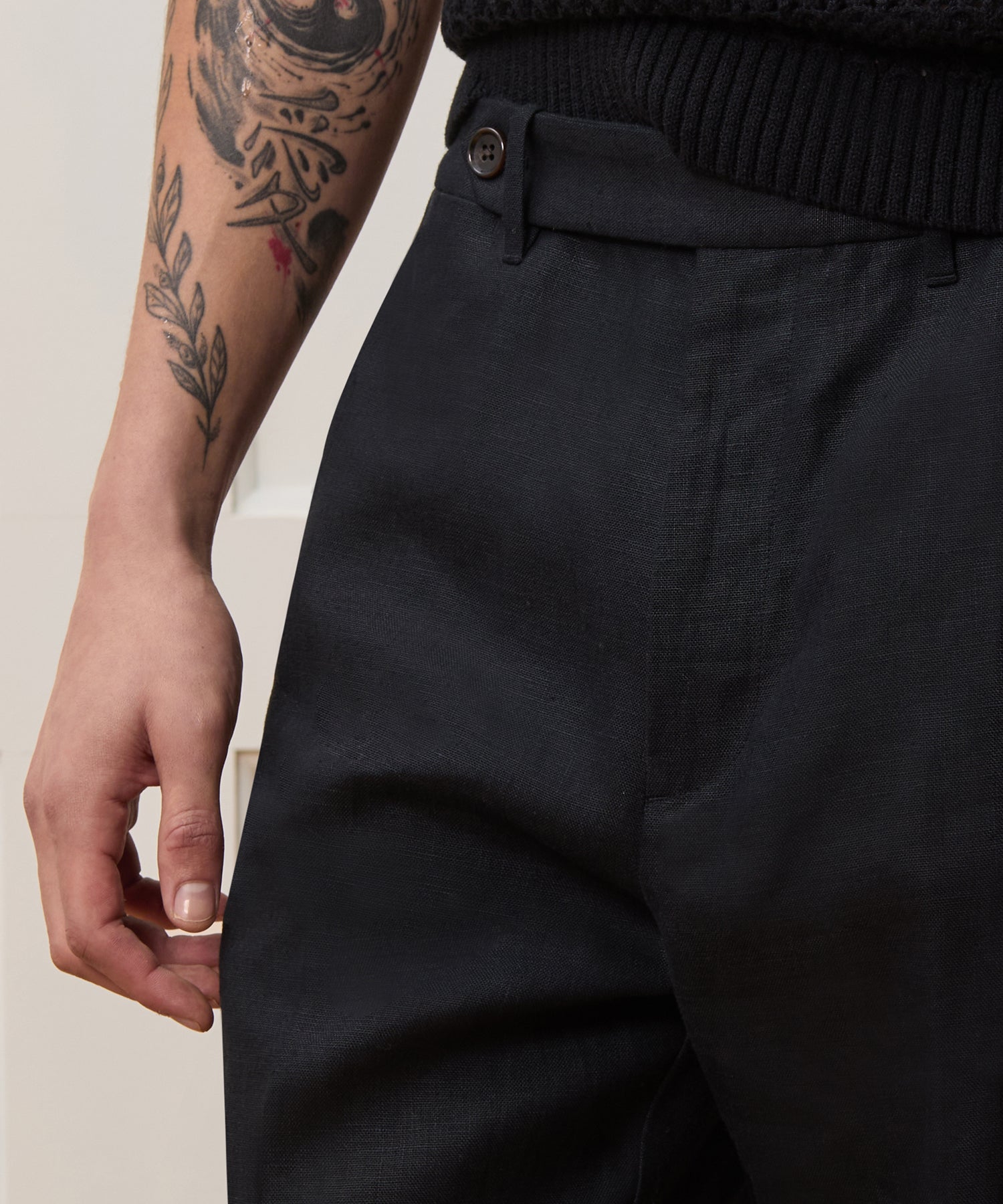Straight Fit Linen Tab Trouser