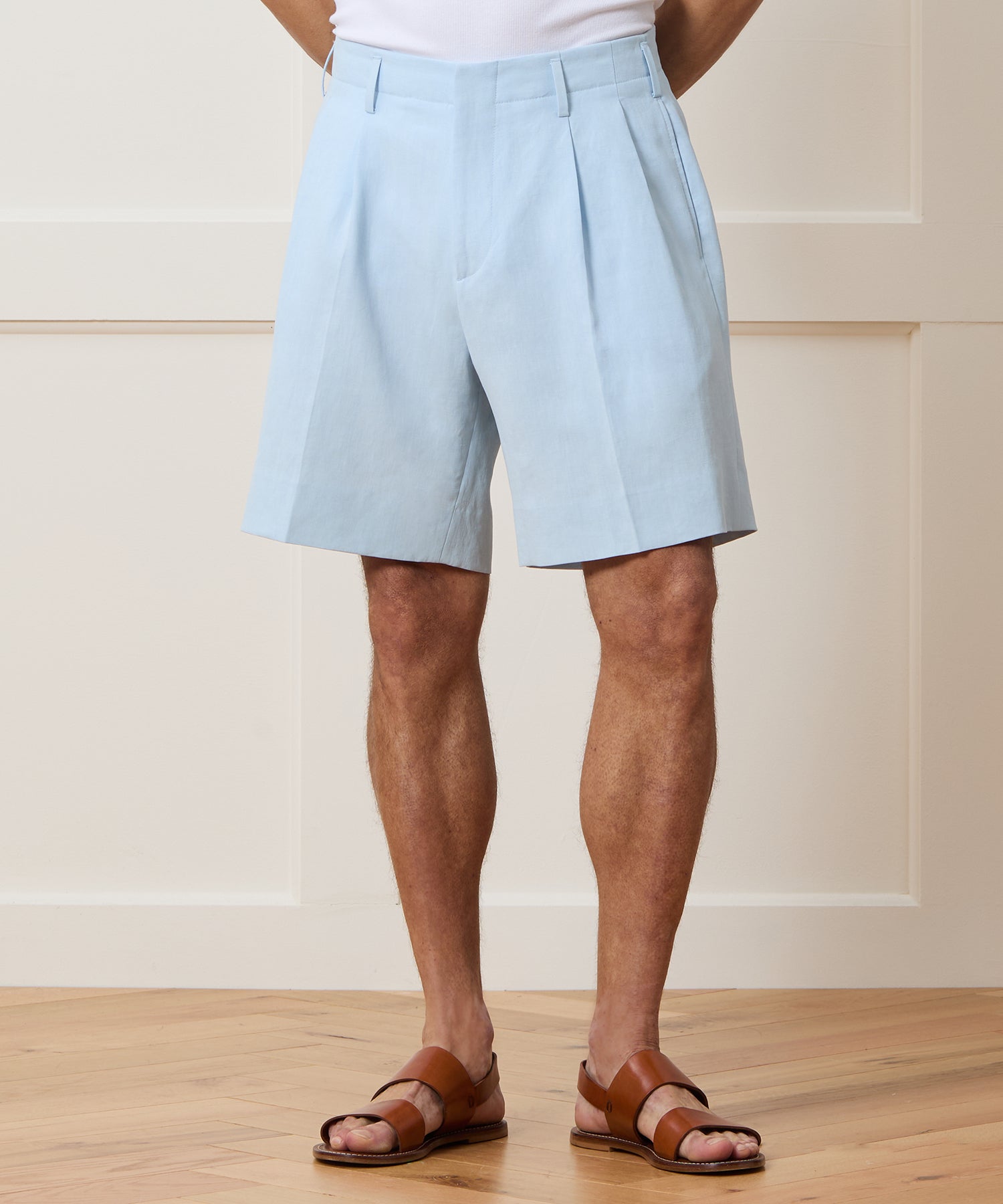 8" Italian Sueded Linen Hollywood Short